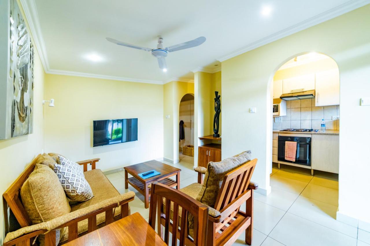 Shakespeare Court Serviced Apartments Лусака Экстерьер фото